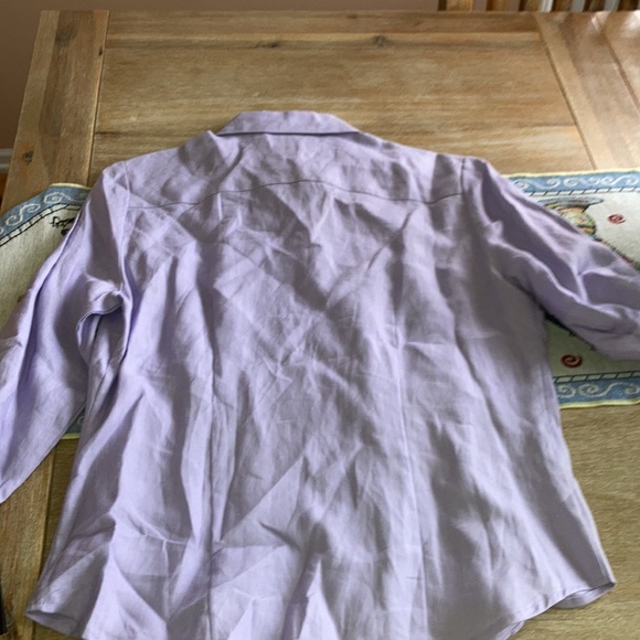 🛍️🛍️ 3 for $5. NWT Beautiful embroidered top - Picture 7 of 9